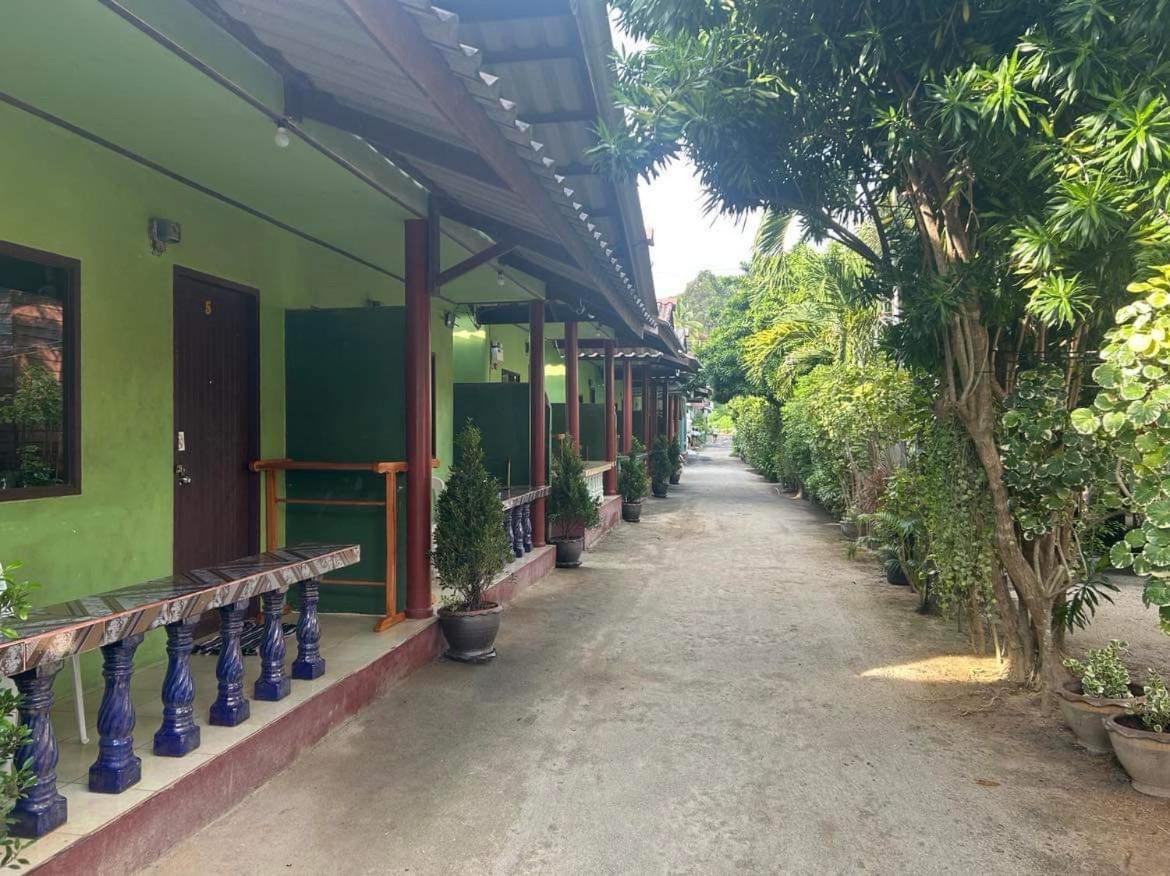 Abc Bungalow Baan Tai Exteriör bild